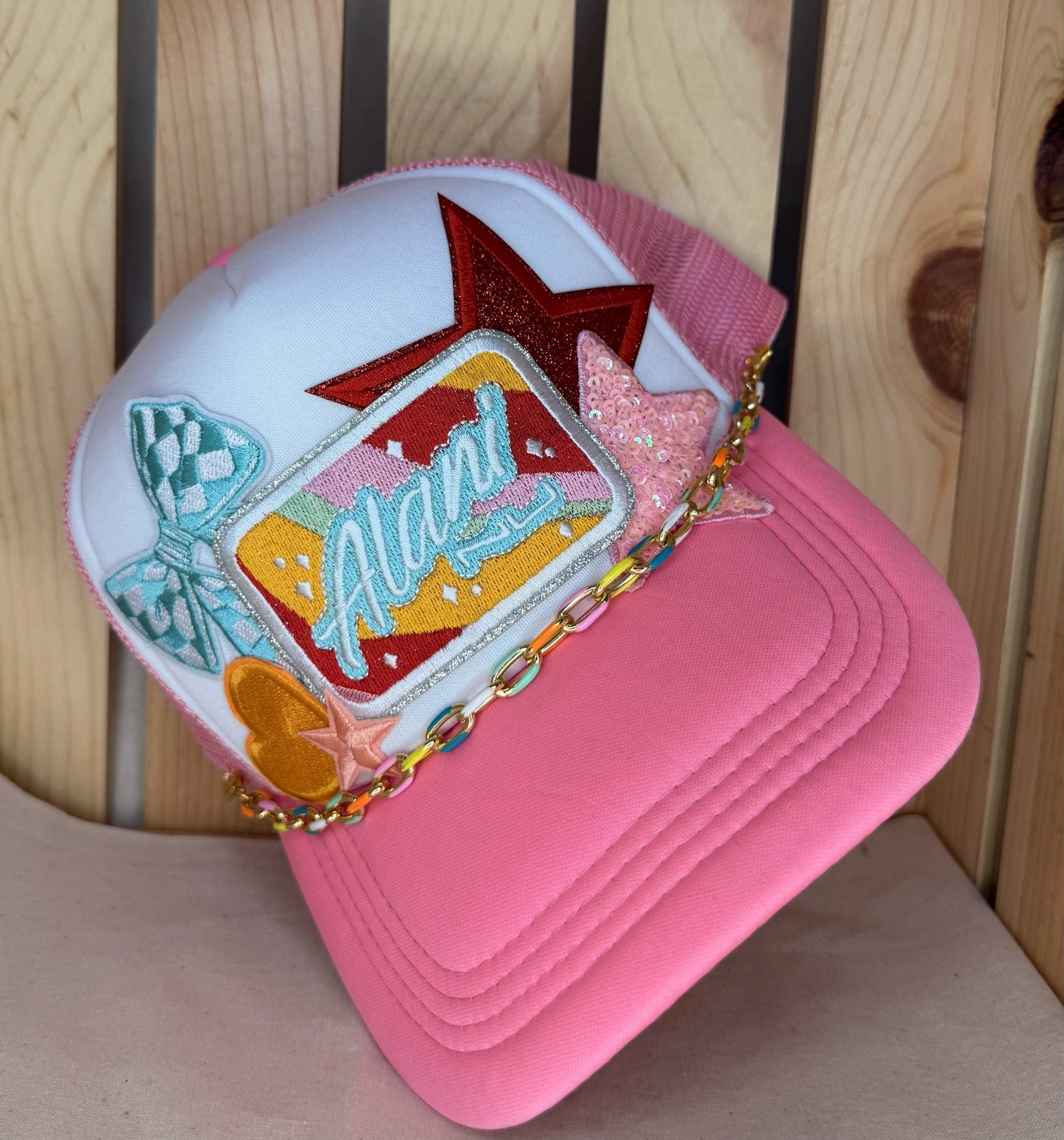 All about "Alani" Trucker Hat